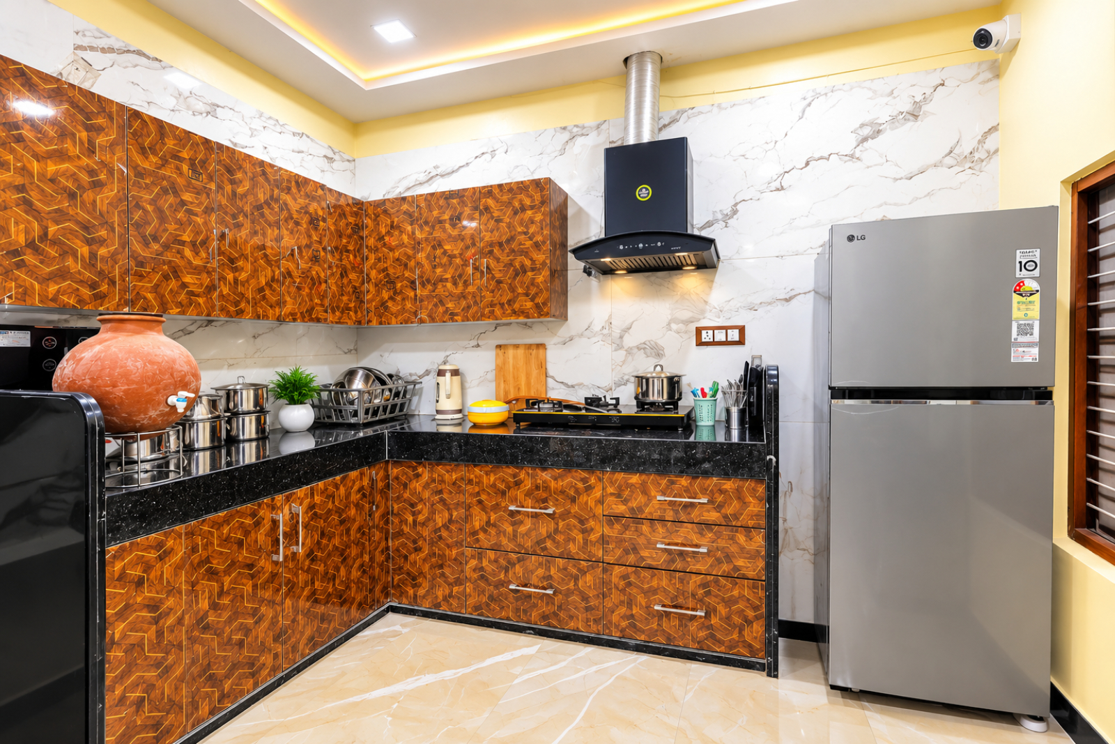 Fully equipped kitchen at Sukdham Homestays