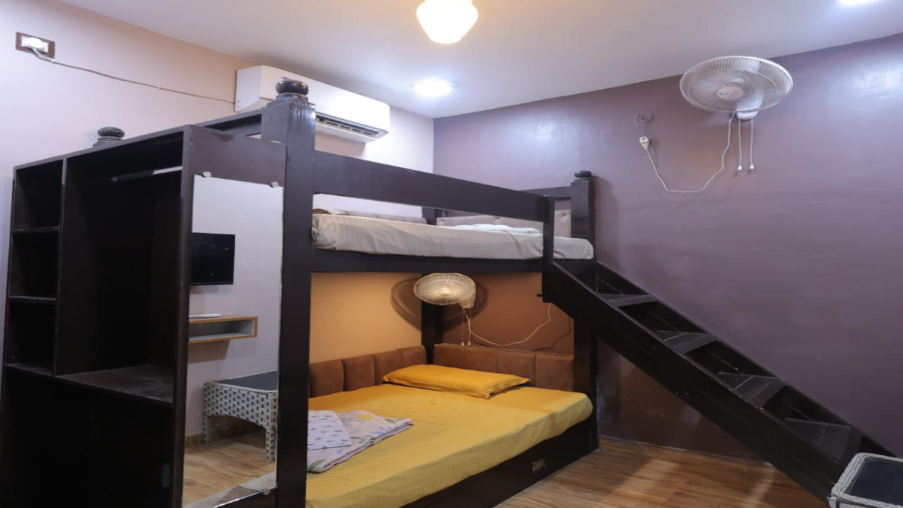 Super Deluxe Triple Bed Room