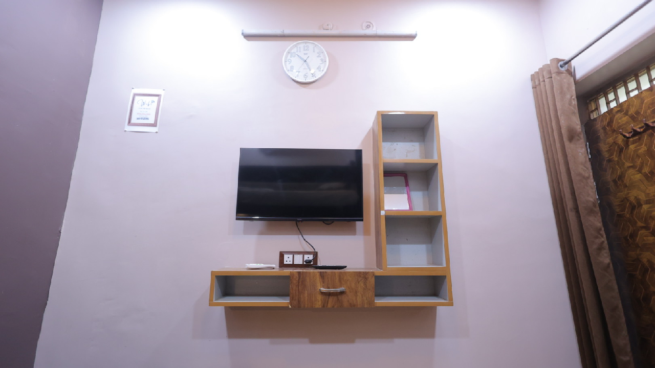Super Deluxe Triple Bed Room